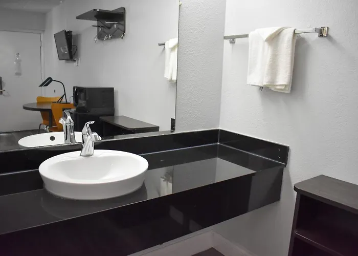 6 Oh - Osu North Hotel
