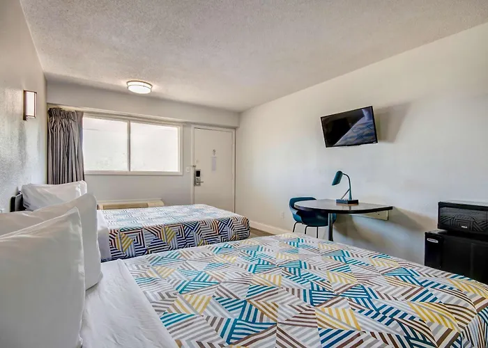 6 Oh - Osu North Hotel