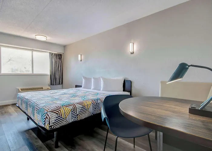 Hotel 6 Oh - Osu North 3*