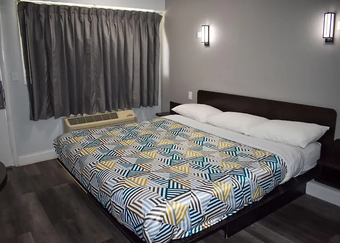 6 Oh - Osu North Hotel Columbus